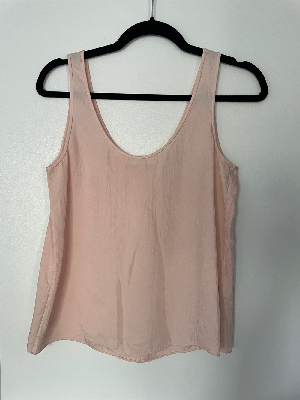 Vince Pale Pink Scoop Neck Silk-Like Camisole